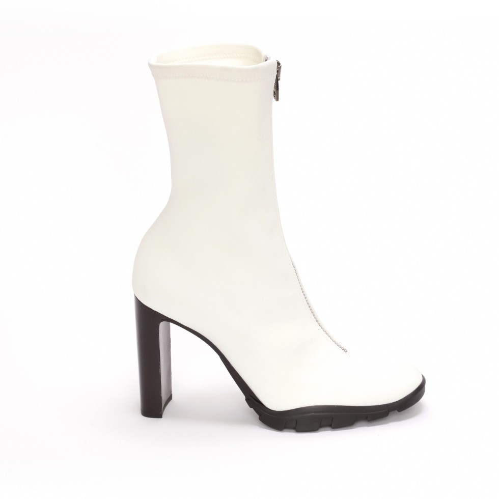 Alexander McQueen the Slim Tread Boot | ODALISQUE DIGITAL