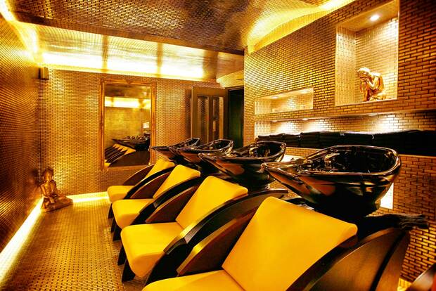 A Londoner’s Guide to Party Season Beauty Prep