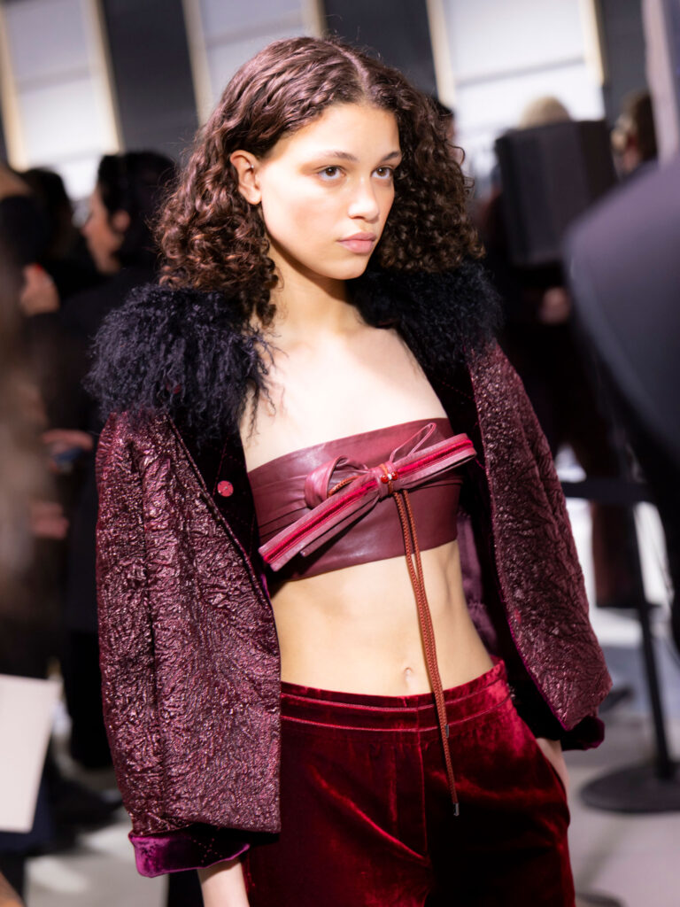 Shiatzy Chen FW26 – Paris Fashion Week – Backstage