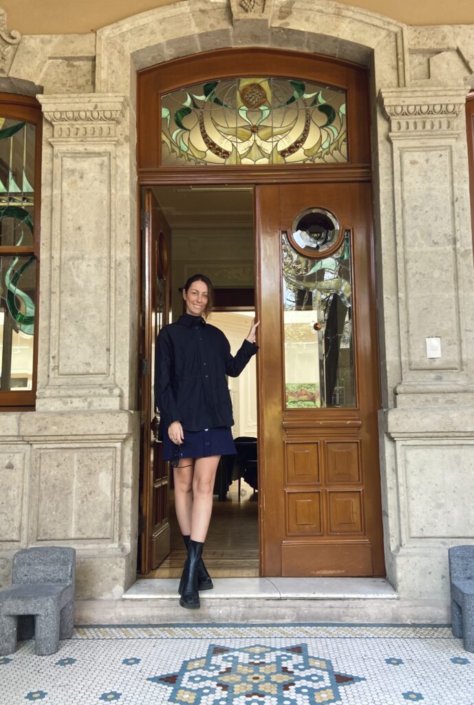 Gallerist Georgina Pound Honors Mexico’s Surrealist Female Artist​