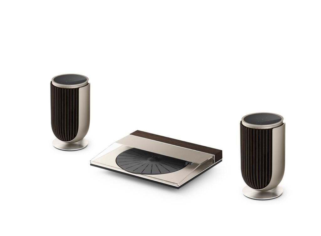 Bang & Olufsen launches Beosystem 3000c Dune Grey in an exclusive edition of 100 pieces