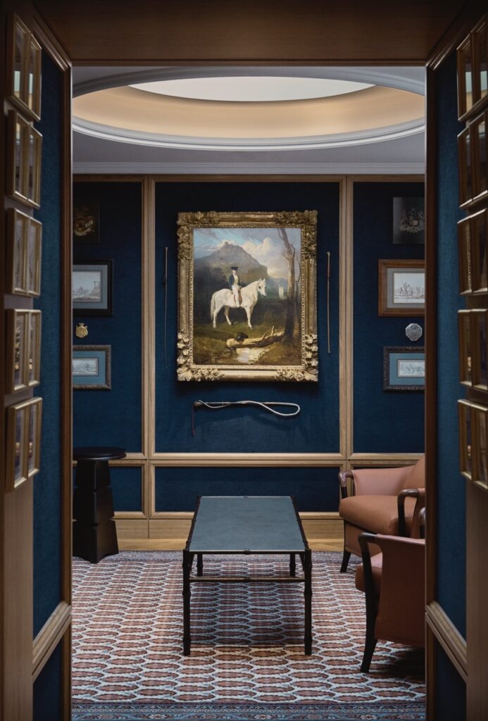 Hermès Opens a New Maison in London