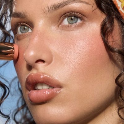 Charlotte Tilbury Completes the Unreal System with a New Highlighter Stick