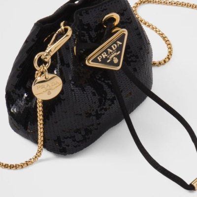 The Bag for All Sparkling Winter Festivity