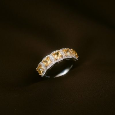 Holiday gift guide – December 1st